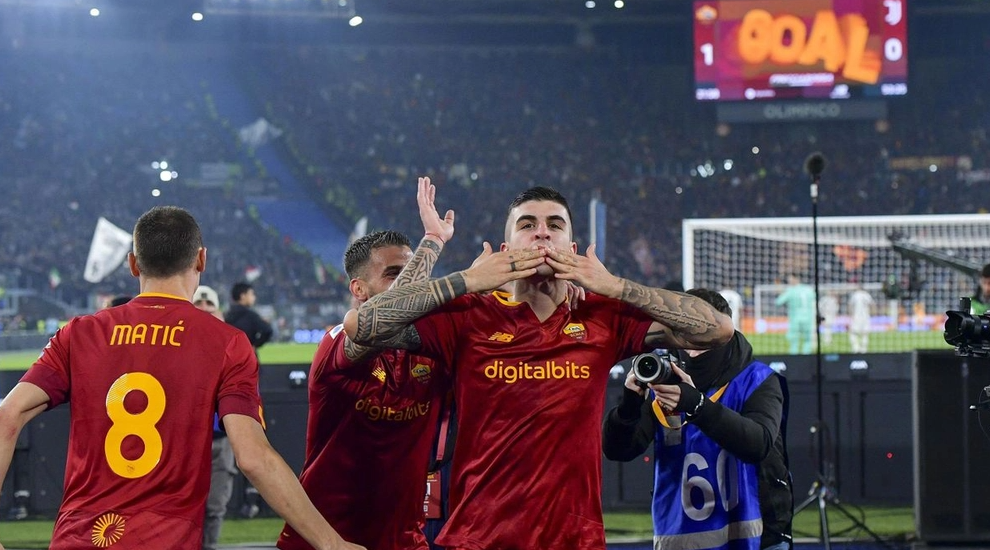 Mancini mở tỷ số cho AS Roma