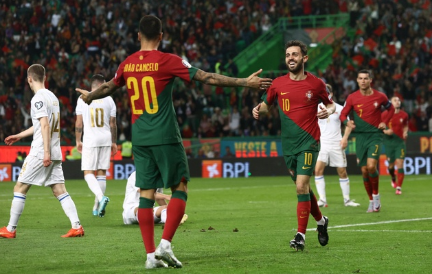 Bồ Đào Nha thể hiện màn trình diễn áp đảo trước đội khách